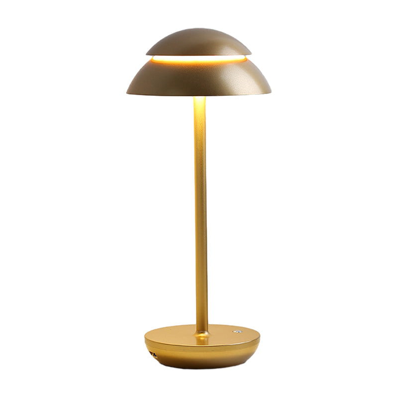 Kabellose tragbare wiederaufladbare Kunststoff-Tischlampe für Innen- und Außenbereiche