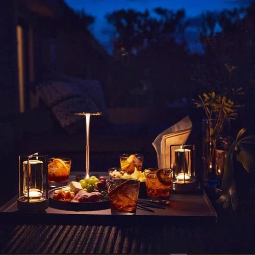 Elegante, kabellose, dimmbare und wiederaufladbare tragbare Metall-Tischlampe